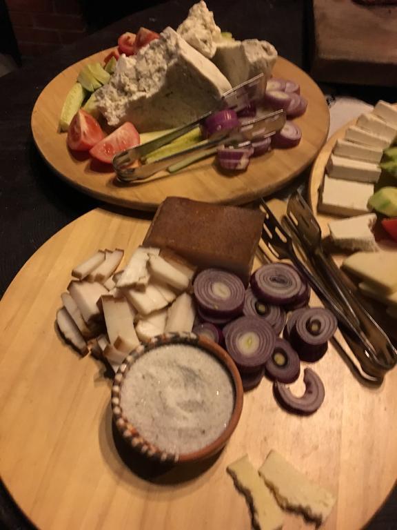 Pensiunea Vasilica Ceterasu Onceşti 外观 照片